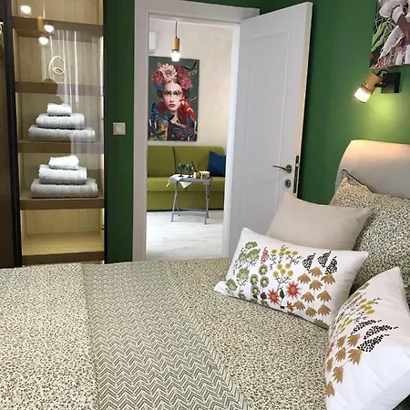 аpartment Bella Vista Apartment *